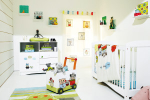 Interior Rumah Pada Kamar Bayi